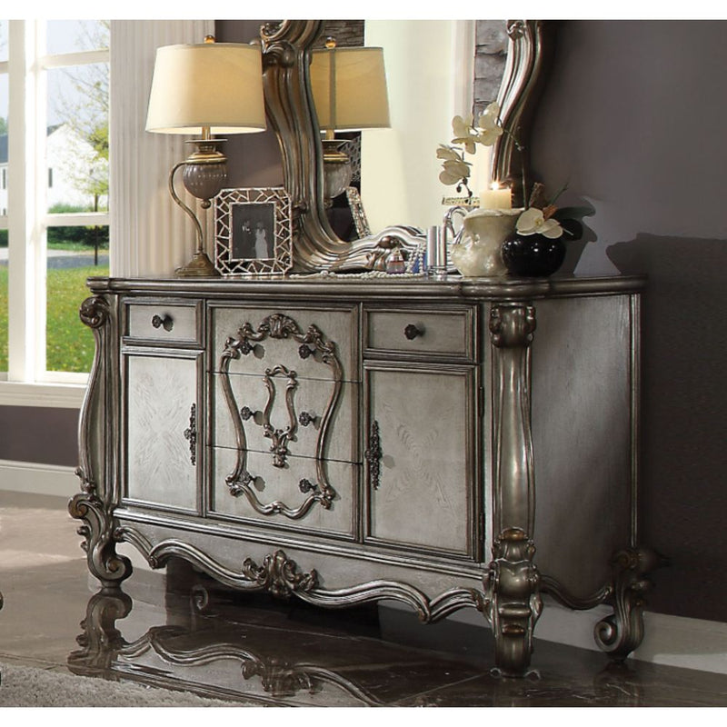 Dresser in Antique Platinum